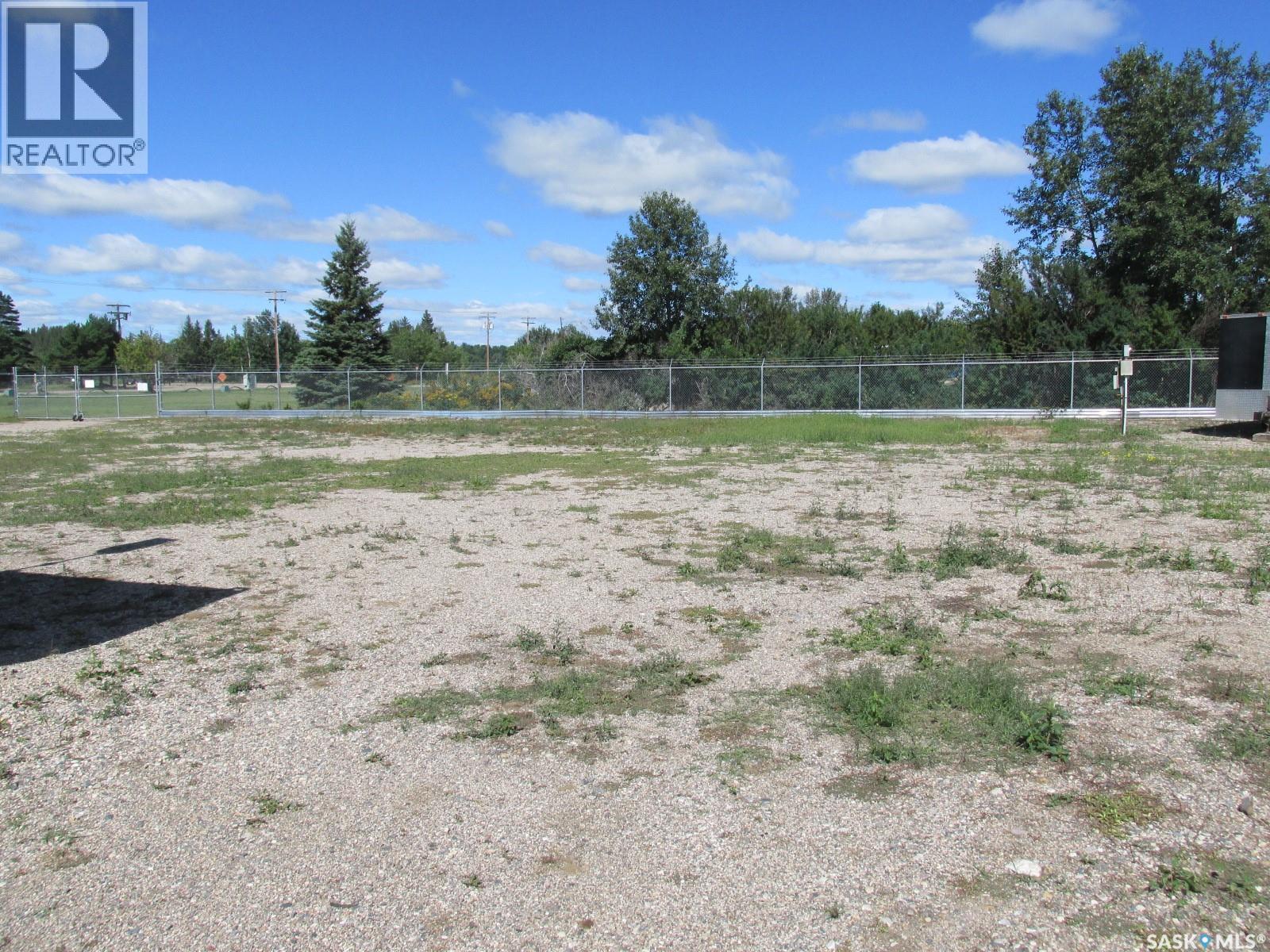 Storage At Bridgeview - 101 Hwy 35 N, Nipawin, Saskatchewan  S0E 1E0 - Photo 18 - SK016050