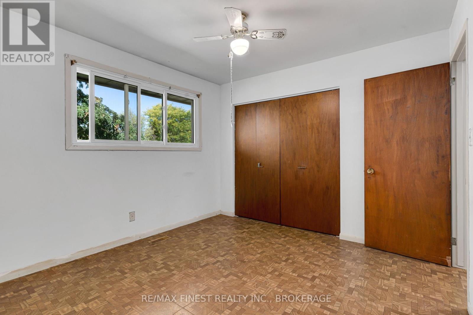 704 Aylmer Crescent, Kingston, Ontario  K7M 6L9 - Photo 16 - X12443136