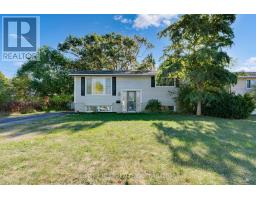 704 AYLMER CRESCENT, Kingston, Ontario