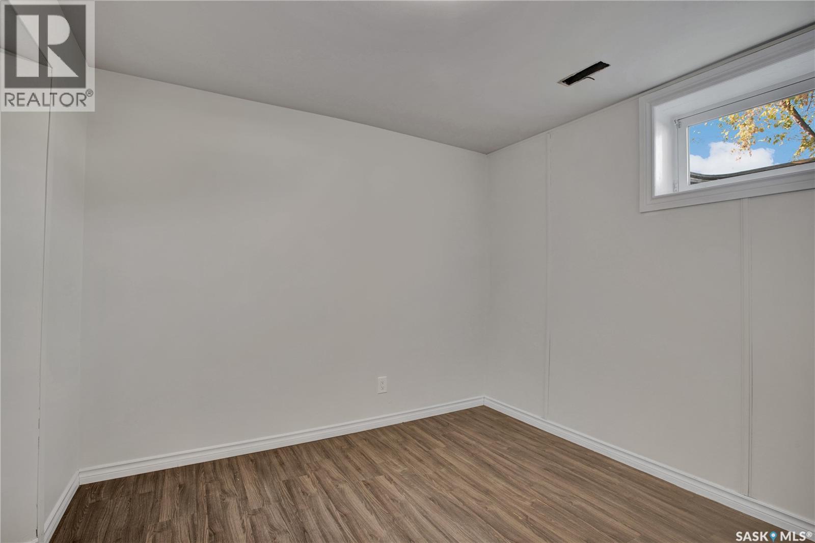 126 Vanier Crescent, Saskatoon, Saskatchewan  S7L 5H5 - Photo 17 - SK020022