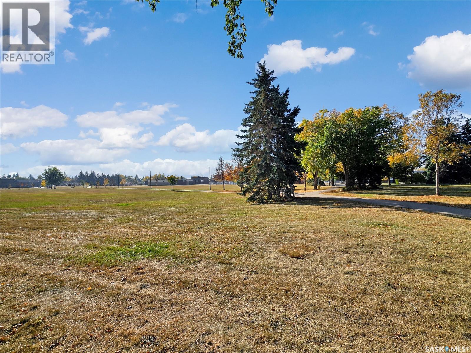 126 Vanier Crescent, Saskatoon, Saskatchewan  S7L 5H5 - Photo 29 - SK020022