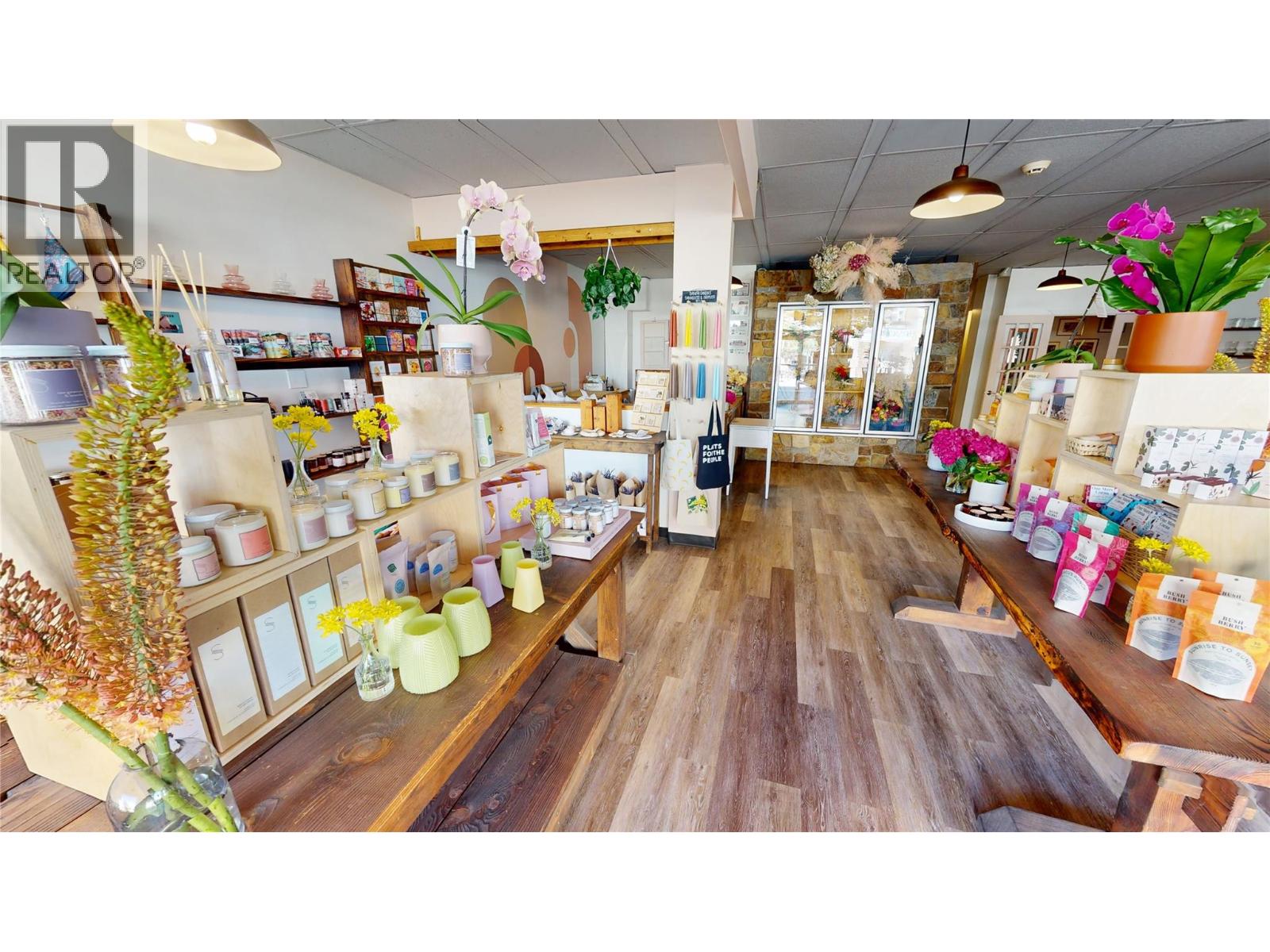 24 10th Avenue S, Cranbrook, British Columbia  V1C 2M8 - Photo 8 - 10364898