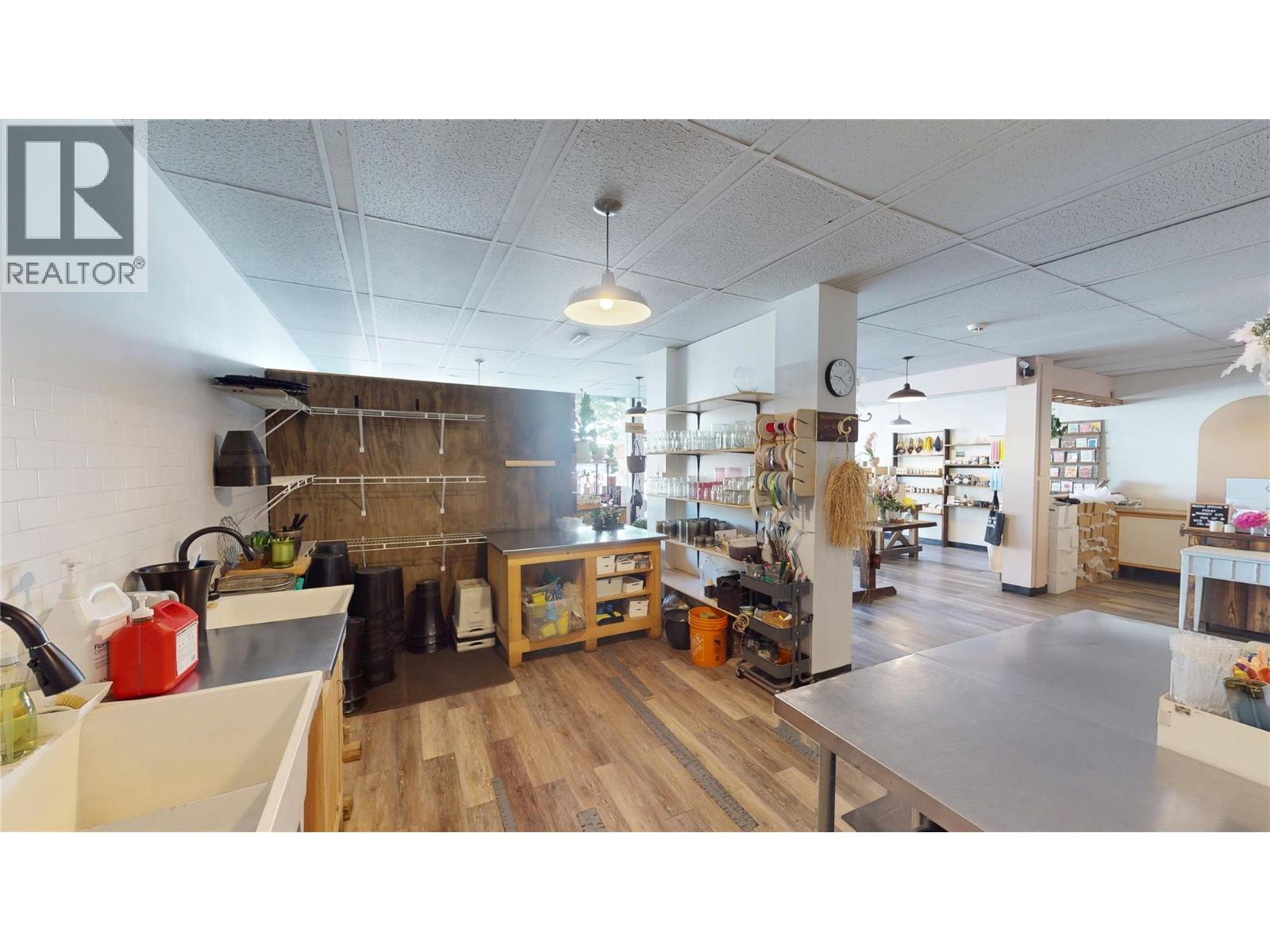 24 10th Avenue S, Cranbrook, British Columbia  V1C 2M8 - Photo 18 - 10364898