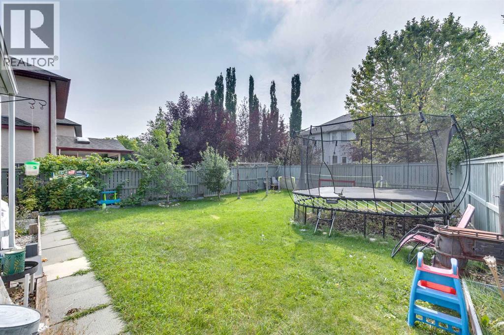1374 Strathcona Drive Sw, Calgary, Alberta  T3H 4M1 - Photo 32 - A2256397