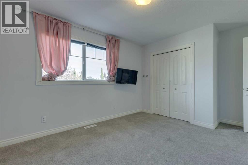 1374 Strathcona Drive Sw, Calgary, Alberta  T3H 4M1 - Photo 27 - A2256397