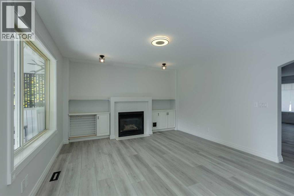 1374 Strathcona Drive Sw, Calgary, Alberta  T3H 4M1 - Photo 10 - A2256397
