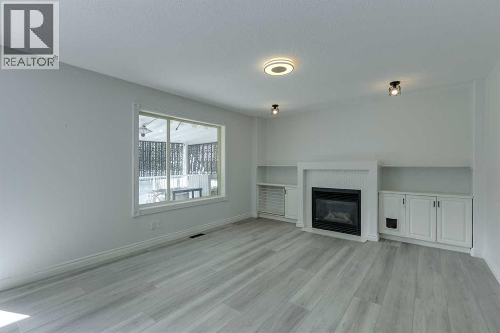 1374 Strathcona Drive Sw, Calgary, Alberta  T3H 4M1 - Photo 9 - A2256397