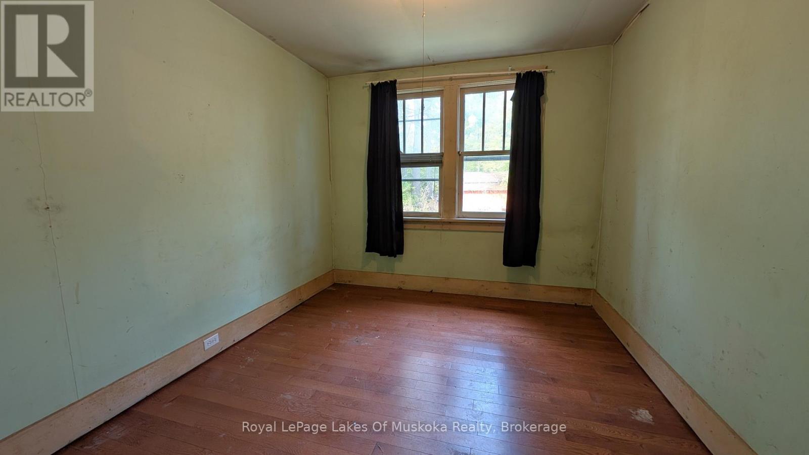 1011 West Black Lake Road, Muskoka Lakes (Wood (Muskoka Lakes)), Ontario  P0C 1M0 - Photo 17 - X12443170