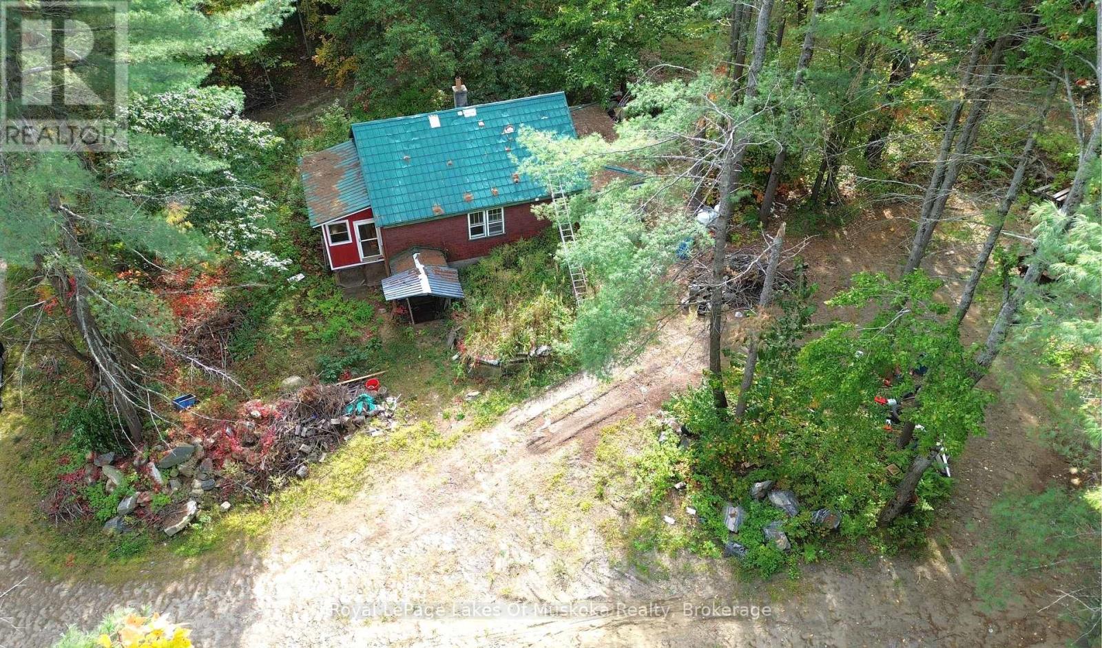 1011 West Black Lake Road, Muskoka Lakes (Wood (Muskoka Lakes)), Ontario  P0C 1M0 - Photo 6 - X12443170
