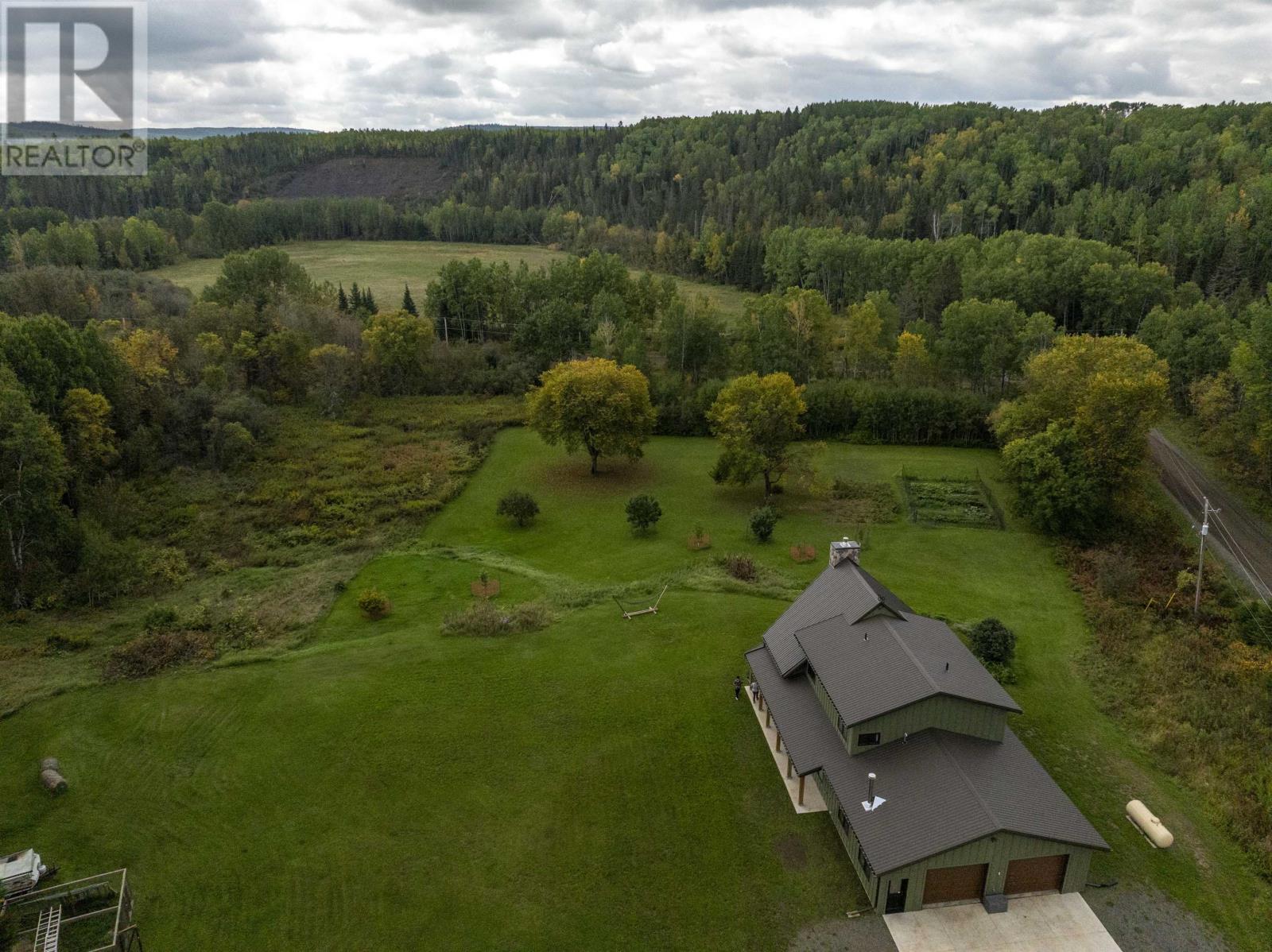 331 Smith Road, Kakabeka Falls, Ontario  P0T 1W0 - Photo 45 - TB253112