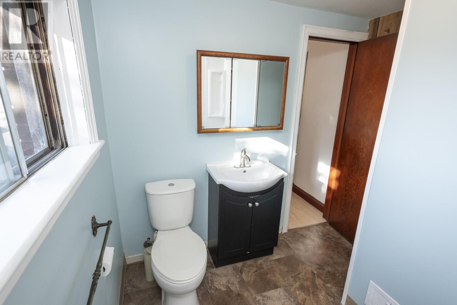 622 Mctavish St, Thunder Bay, Ontario  P7C 3C6 - Photo 33 - TB253131