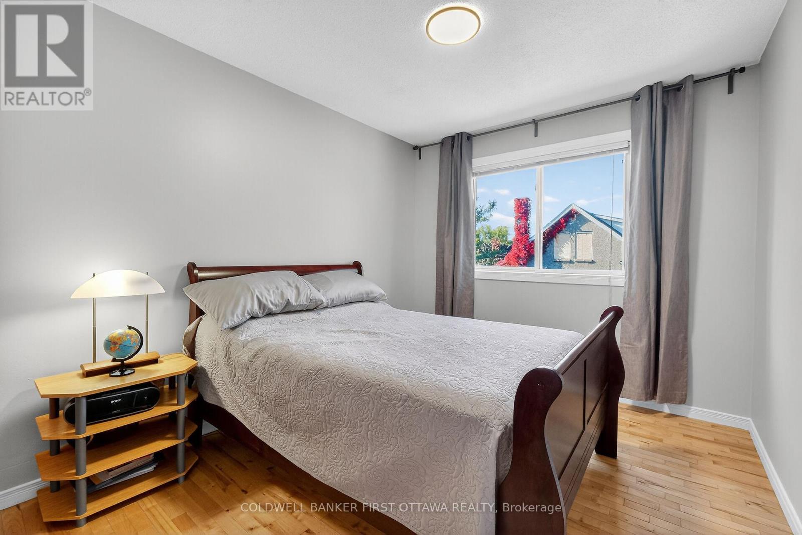 6 Pennington Lane, Ottawa, Ontario  K1B 4X7 - Photo 25 - X12443132
