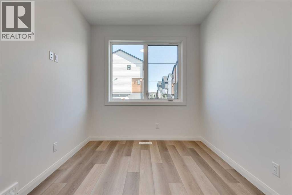 52 Dawson Wharf Mount, Chestermere, Alberta  T1X 2X5 - Photo 5 - A2261800