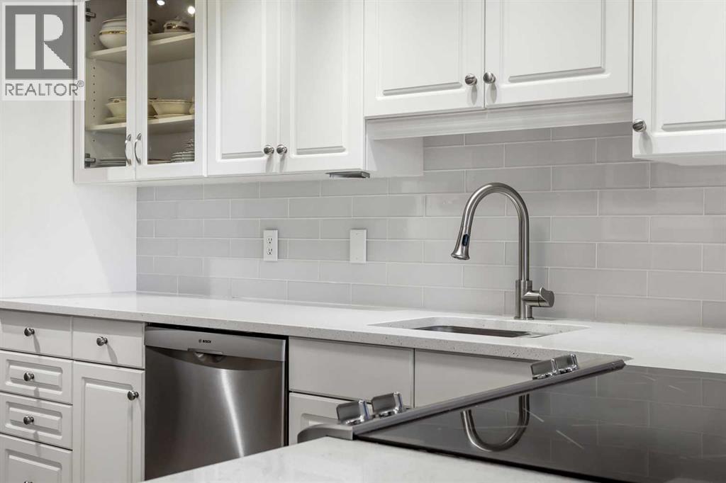 404, 7239 Sierra Morena Boulevard Sw, Calgary, Alberta  T3H 3L7 - Photo 15 - A2261782