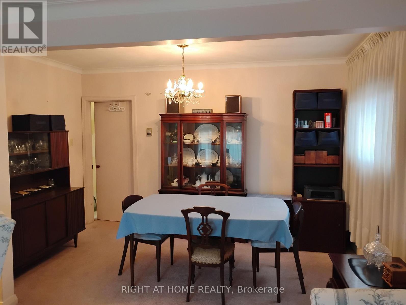 182 Flora Drive E, Toronto (Dorset Park), Ontario  M1P 1A9 - Photo 3 - E12401371