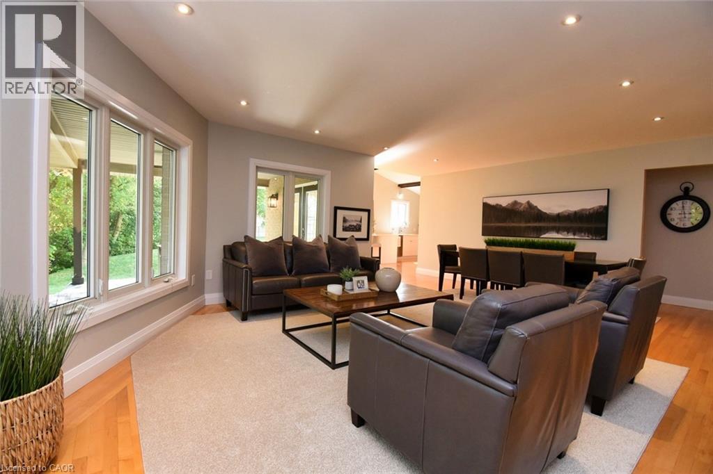 206 Dumbarton Avenue, Hamilton, Ontario  L8K 5C3 - Photo 10 - 40774506