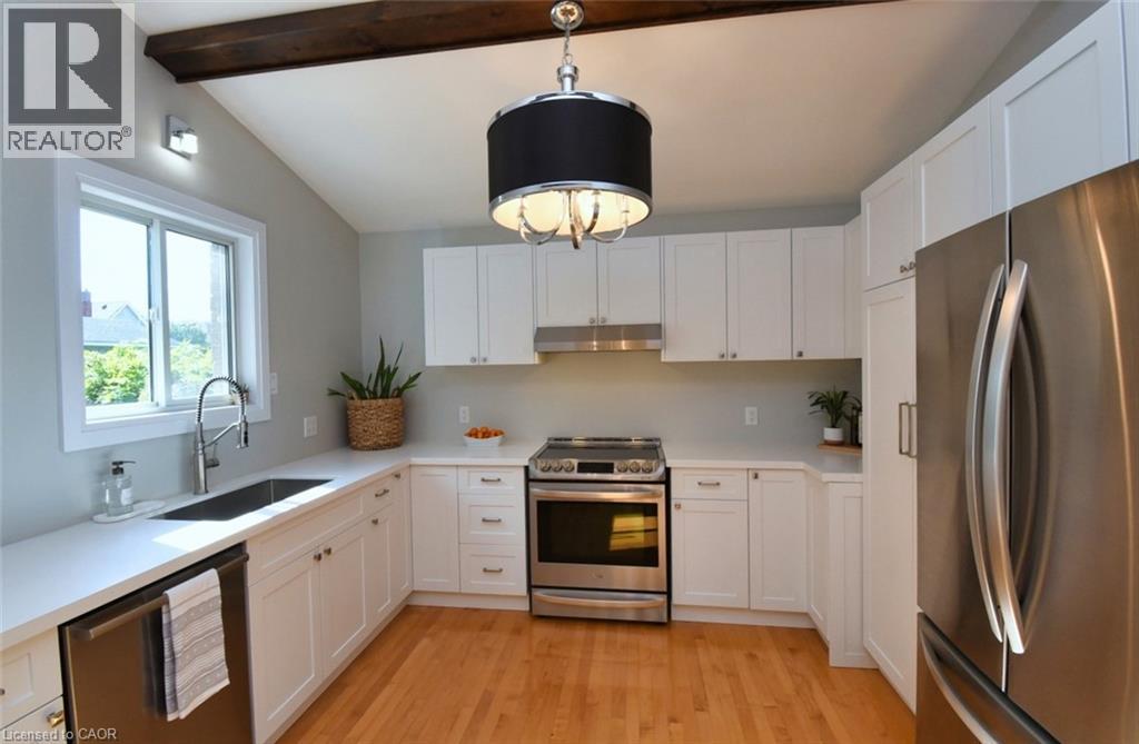 206 Dumbarton Avenue, Hamilton, Ontario  L8K 5C3 - Photo 18 - 40774506
