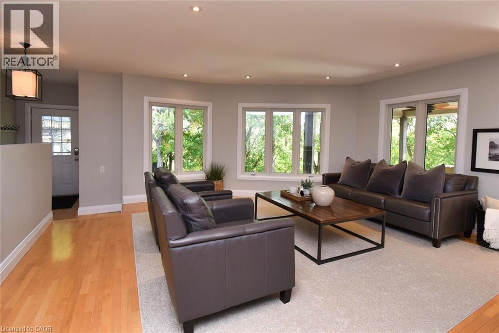 206 Dumbarton Avenue, Hamilton, Ontario  L8K 5C3 - Photo 9 - 40774506