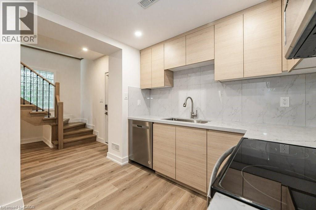 53 Margaret Avenue Unit# B, Kitchener, Ontario  N2H 4H3 - Photo 12 - 40755770