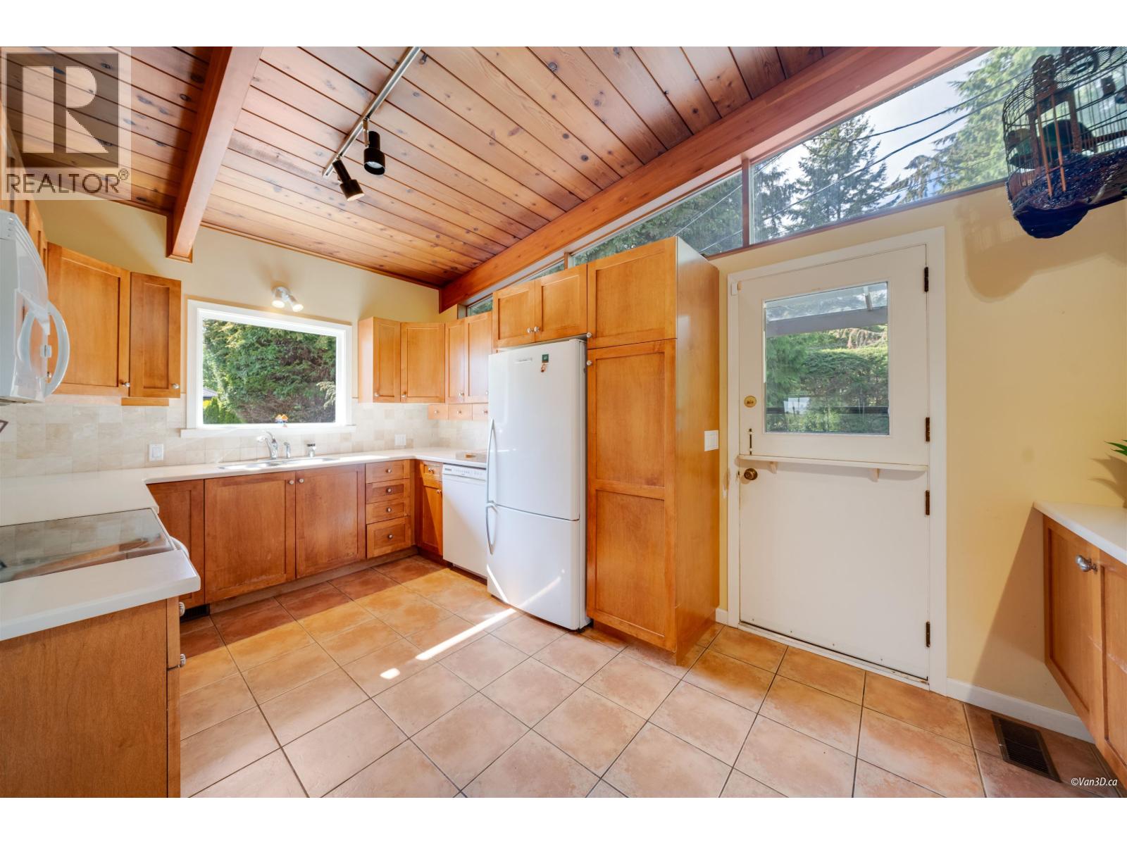 1752 Ottawa Place, West Vancouver, British Columbia  V7V 2T7 - Photo 21 - R3055029