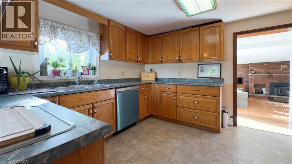 2636 Hutchison Road, Wellesley, Ontario  N0K 1L0 - Photo 11 - 40764629