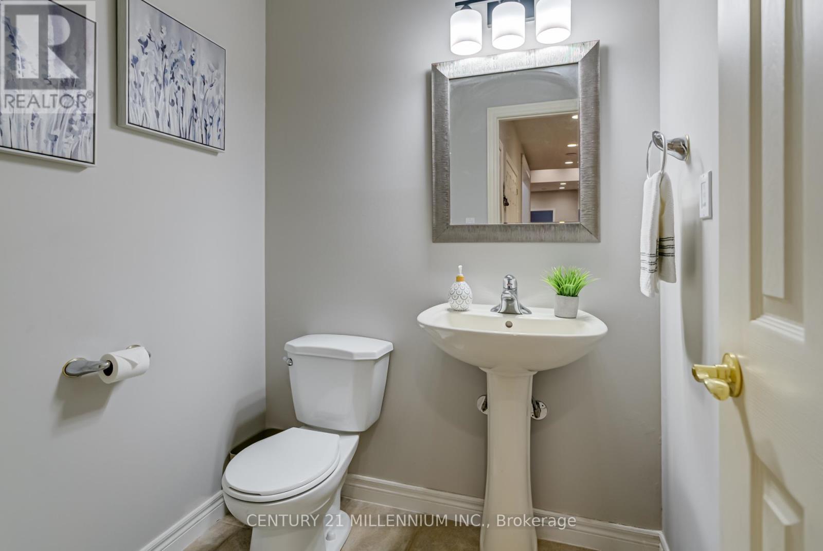9344 County 1 Road, Caledon, Ontario  L0N 1P0 - Photo 15 - N12416541