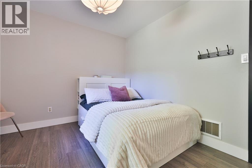 1131 Carol Street, Burlington, Ontario  L7S 1Z9 - Photo 21 - 40775668