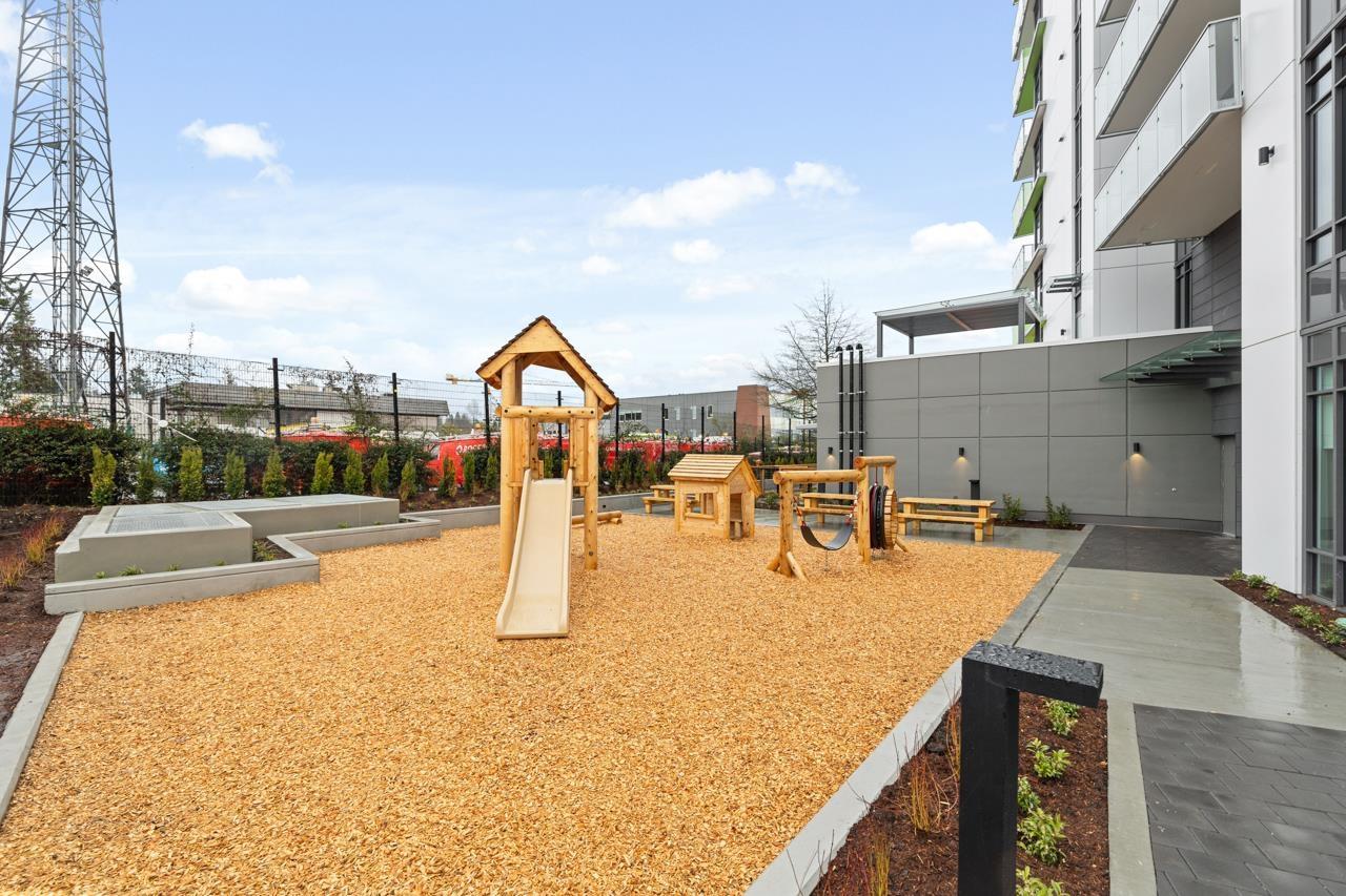 1901 10428 Whalley Boulevard, Surrey, British Columbia  V3T 1W6 - Photo 31 - R3048419