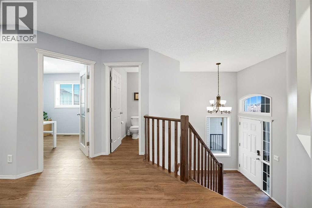 703 Tuscany Drive Nw, Calgary, Alberta  T3L 3A7 - Photo 7 - A2257755