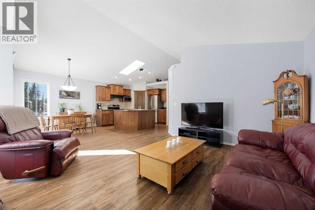 703 Tuscany Drive Nw, Calgary, Alberta  T3L 3A7 - Photo 23 - A2257755