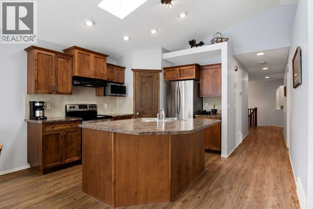 703 Tuscany Drive Nw, Calgary, Alberta  T3L 3A7 - Photo 18 - A2257755