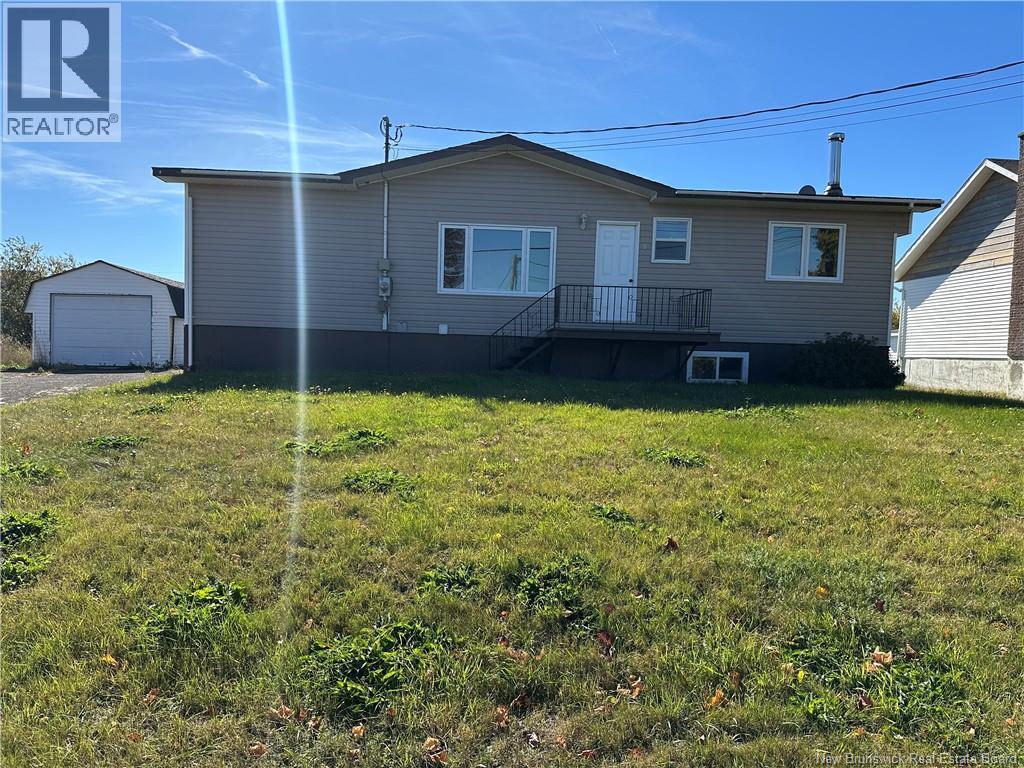 9 François Street, Charlo, New Brunswick  E8E 2J8 - Photo 1 - NB127924
