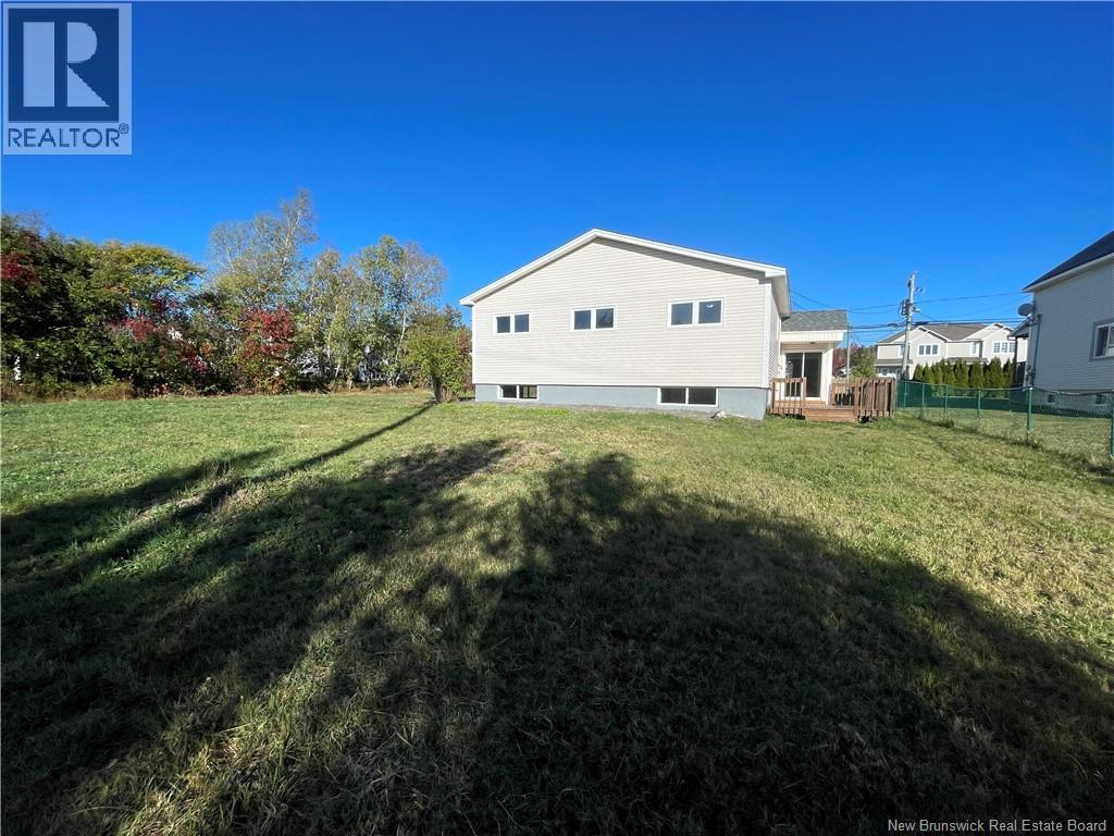 240 Highlandview Road, Moncton, New Brunswick  E1A 2L3 - Photo 6 - NB127909