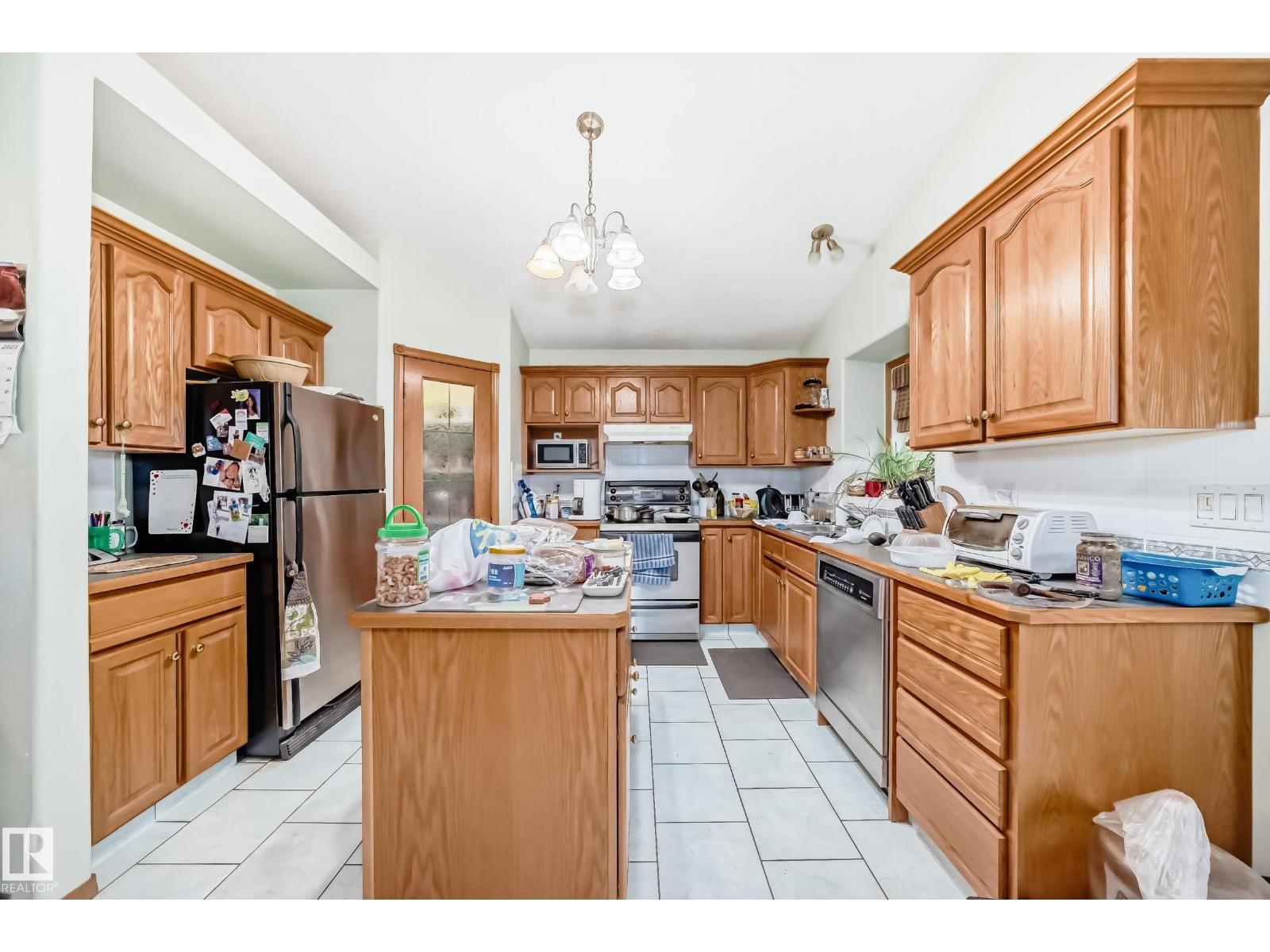 16215 77 St Nw, Edmonton, Alberta  T5Z 3N6 - Photo 3 - E4460656