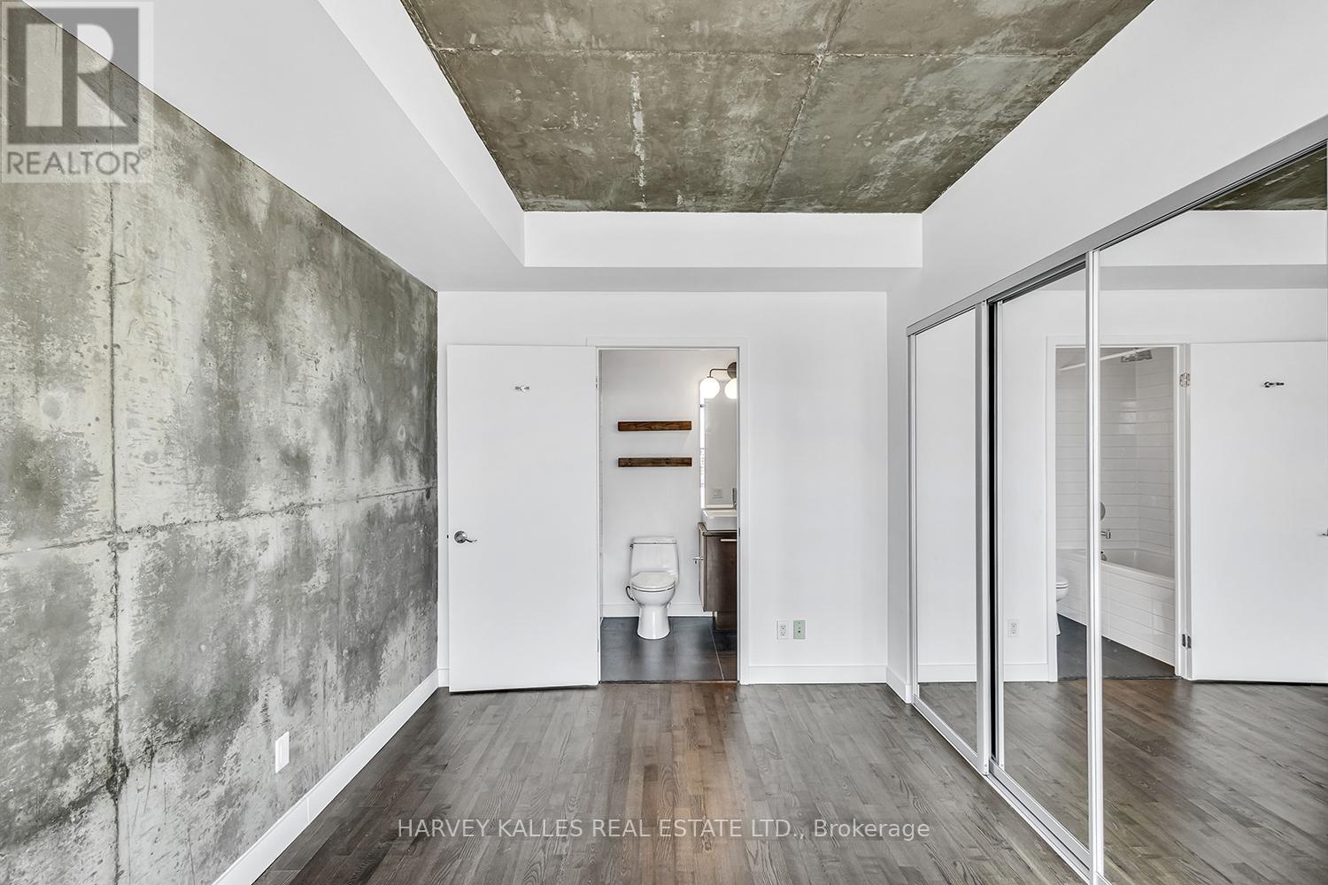 1105 - 138 Princess Street, Toronto, Ontario  M5A 0B1 - Photo 21 - C12442941