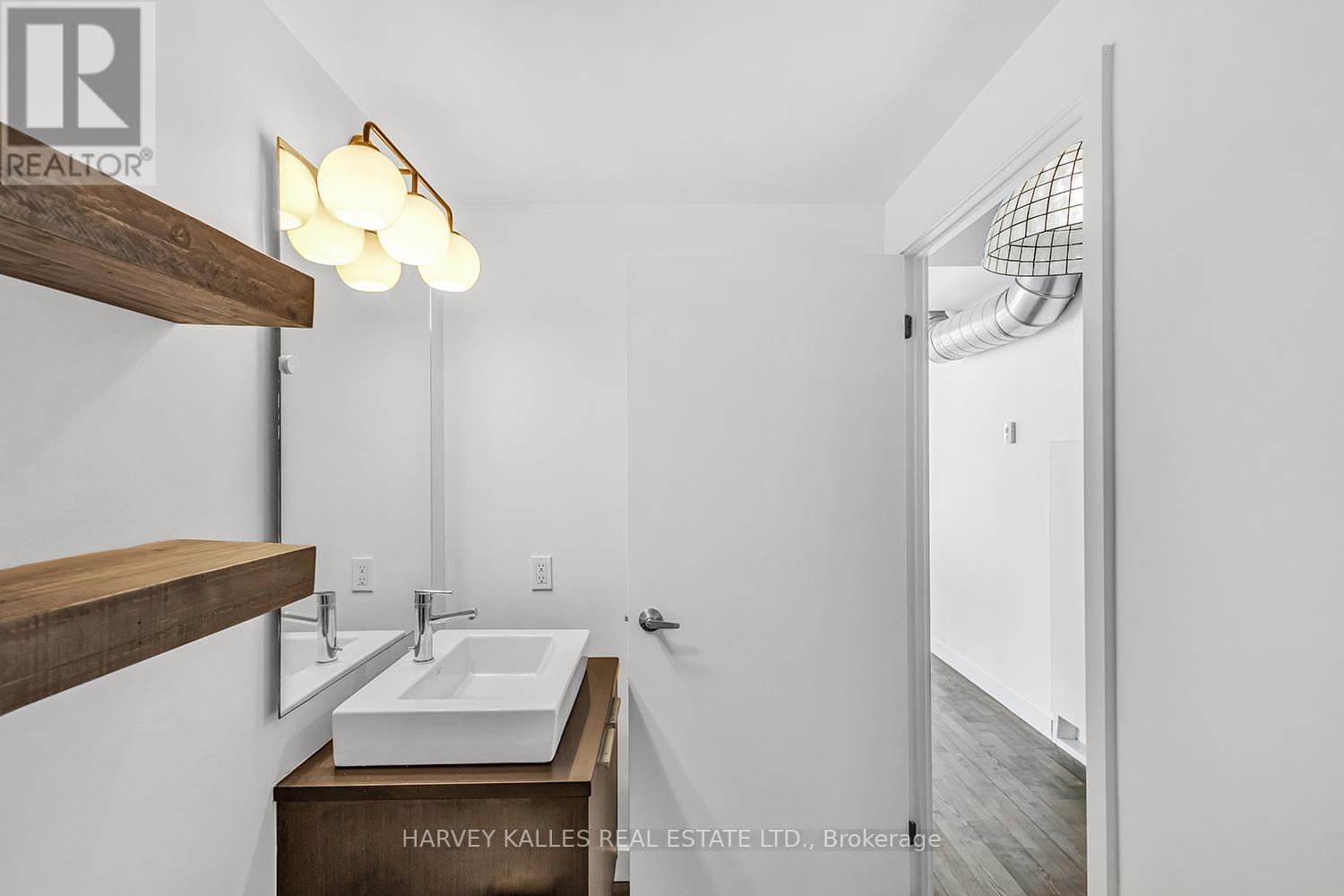 1105 - 138 Princess Street, Toronto, Ontario  M5A 0B1 - Photo 30 - C12442941
