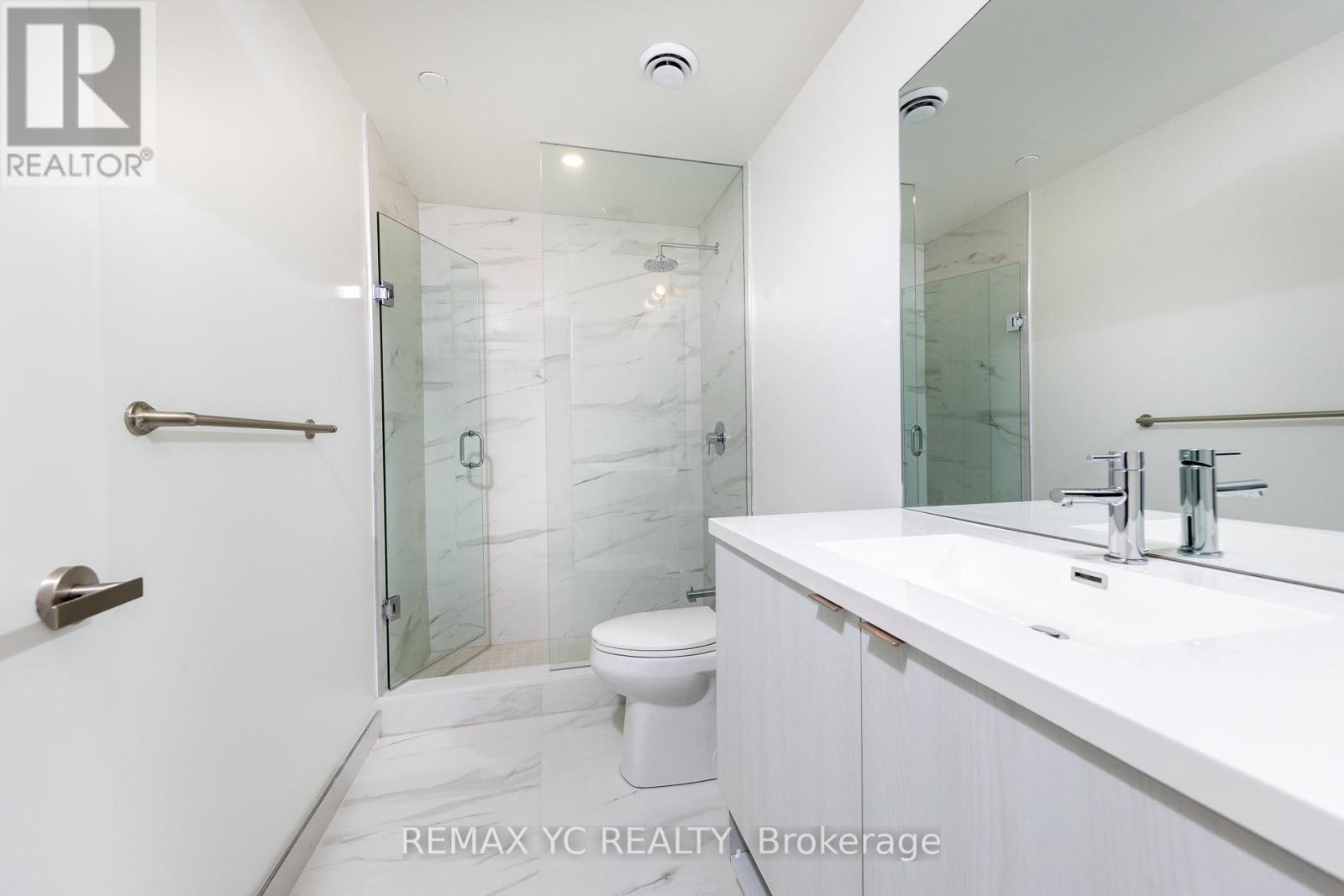 7108 - 138 Downes Street, Toronto (Waterfront Communities), Ontario  M5E 0E4 - Photo 25 - C12442961