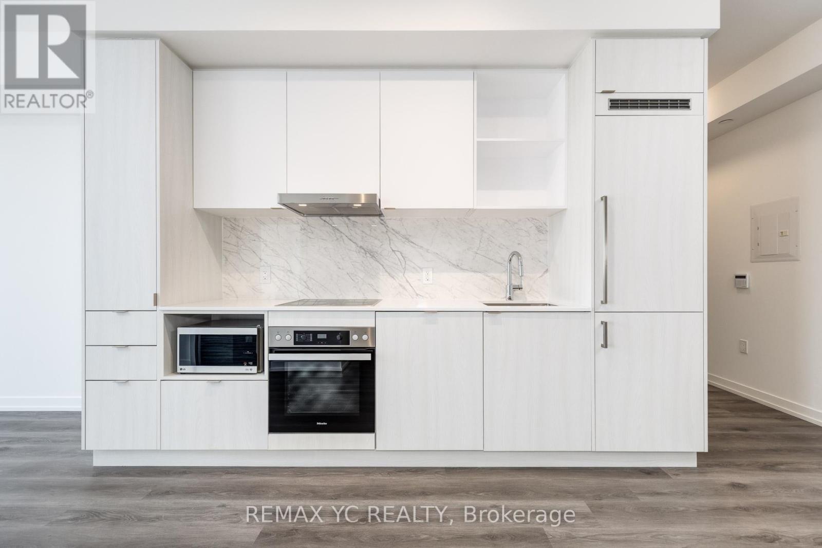 7108 - 138 Downes Street, Toronto (Waterfront Communities), Ontario  M5E 0E4 - Photo 9 - C12442961