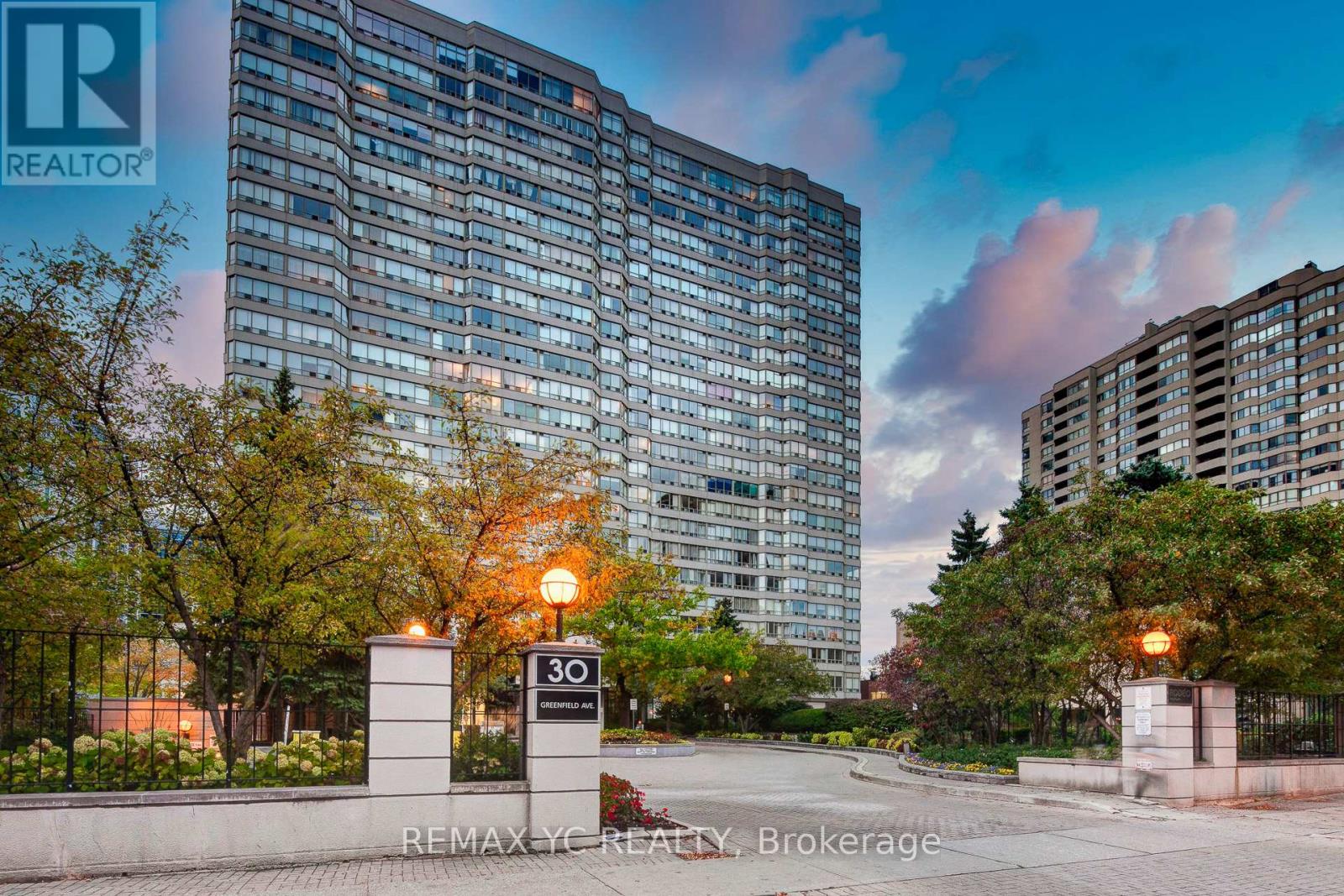 614 - 30 Greenfield Avenue, Toronto (Willowdale East), Ontario  M2N 6N3 - Photo 2 - C12442987