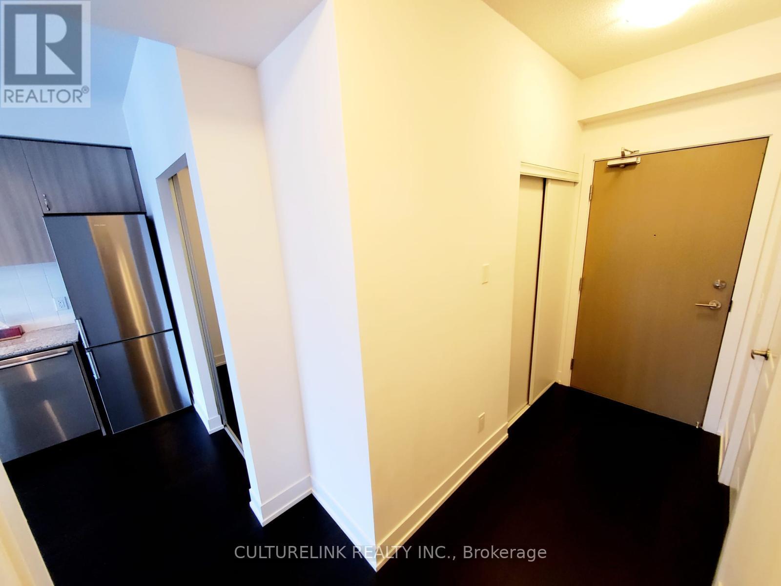 109 - 7 Kenaston Gardens, Toronto, Ontario  M2K 0E9 - Photo 4 - C12442990
