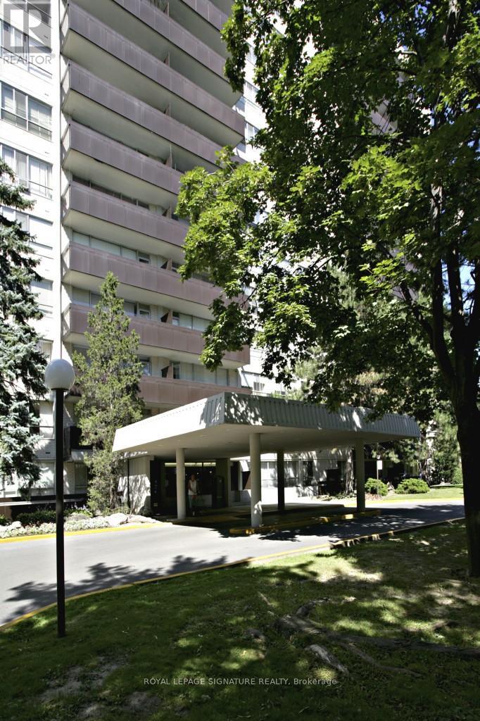 1504 - 6200 Bathurst Street, Toronto, Ontario  M2R 2A3 - Photo 13 - C12442997