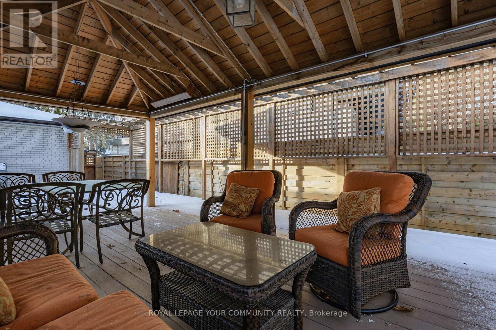 25 Alderdale Court, Toronto (Banbury-Don Mills), Ontario  M3B 2H8 - Photo 23 - C12443005