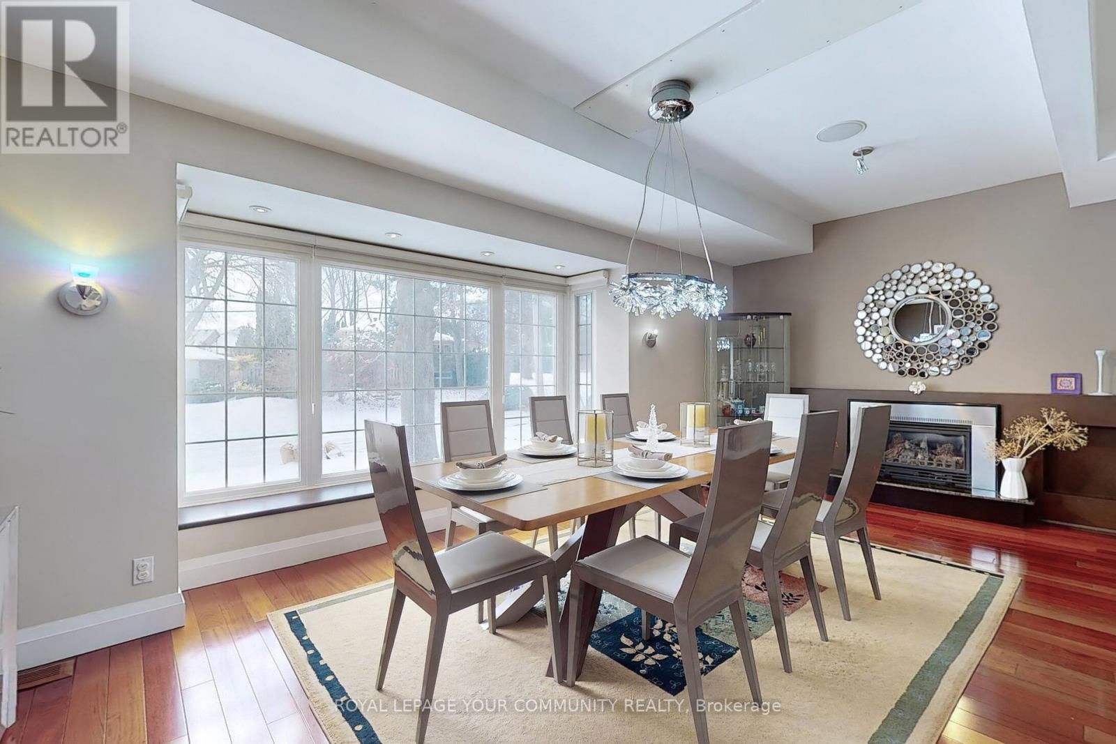 25 Alderdale Court, Toronto (Banbury-Don Mills), Ontario  M3B 2H8 - Photo 3 - C12443005