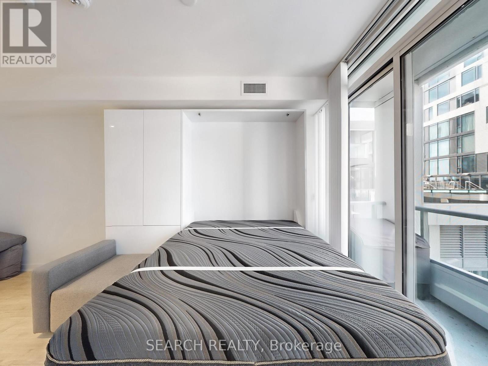 909 - 576 Front Street W, Toronto, Ontario  M5V 1C1 - Photo 11 - C12443033