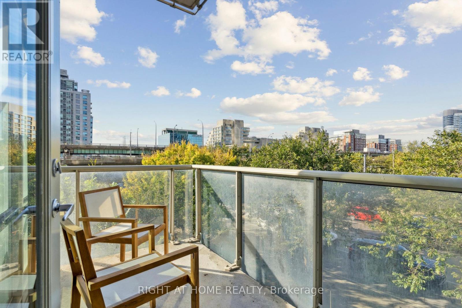 102 - 35 Mariner Terrace, Toronto (Waterfront Communities), Ontario  M5V 3V9 - Photo 25 - C12443064