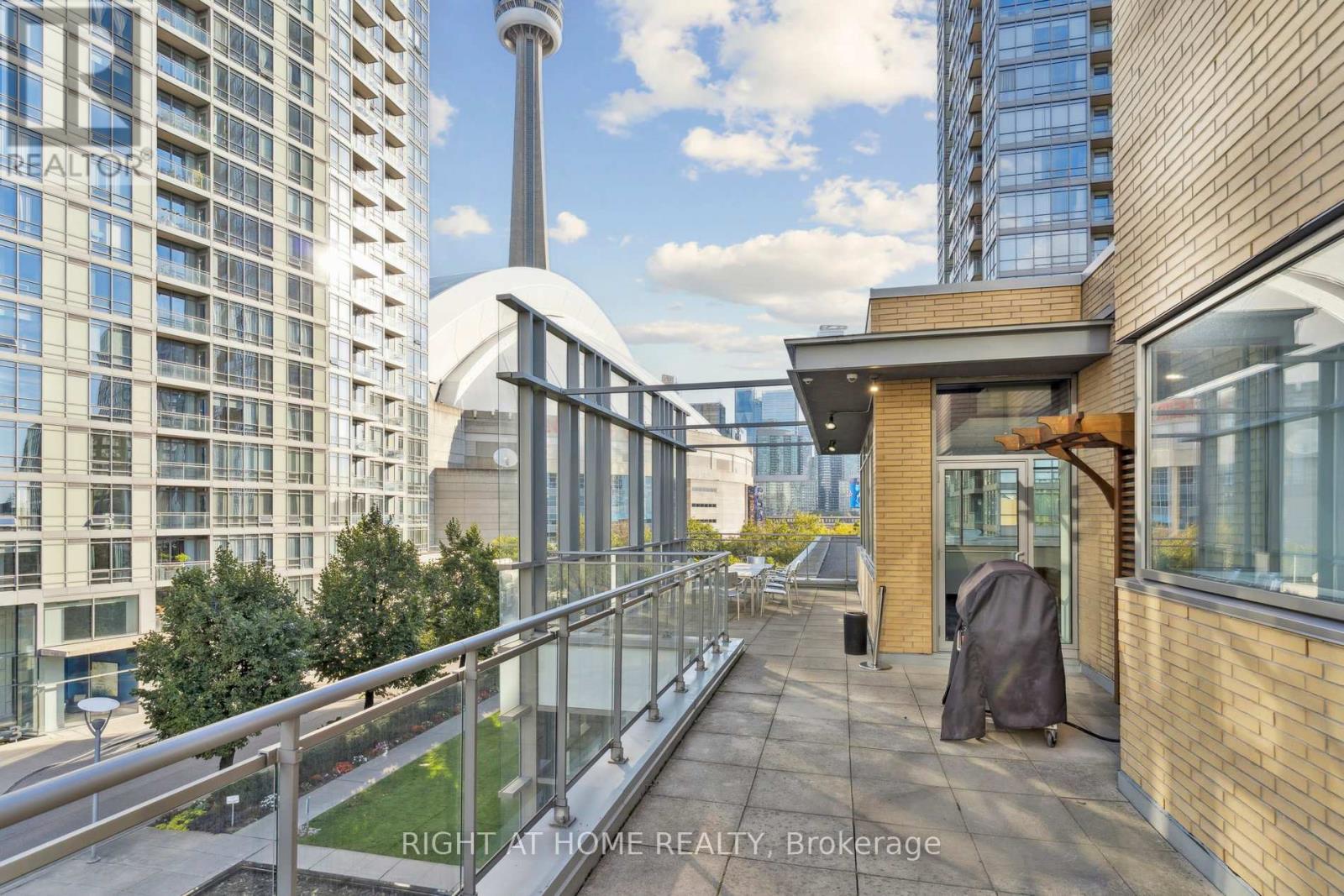 102 - 35 Mariner Terrace, Toronto (Waterfront Communities), Ontario  M5V 3V9 - Photo 36 - C12443064