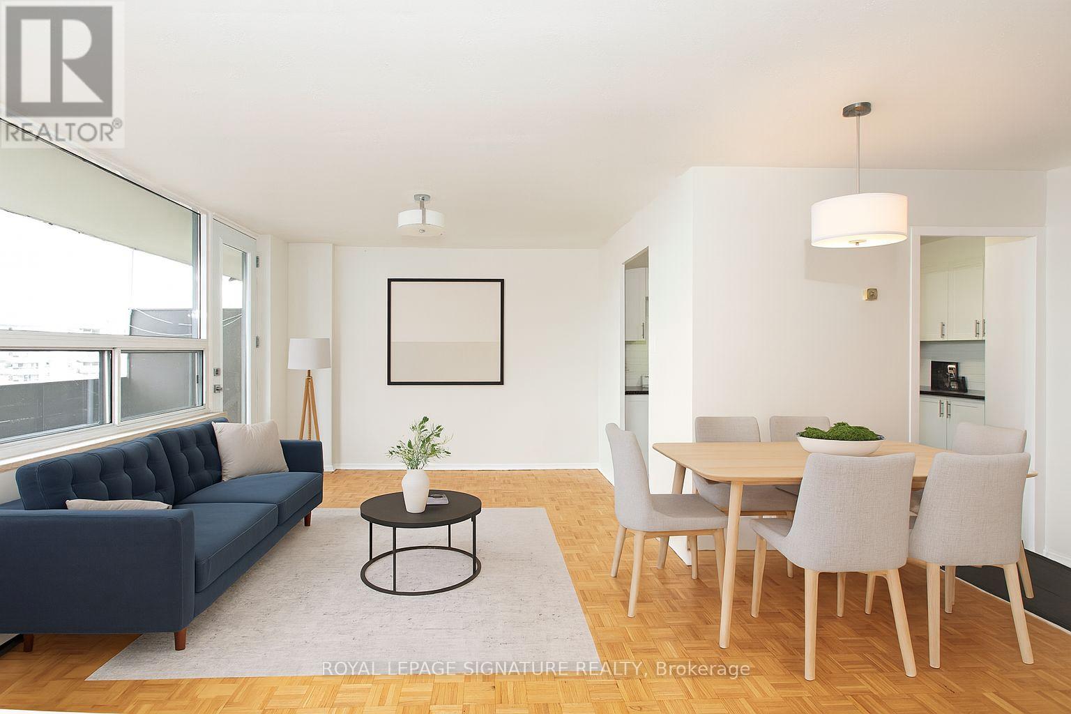 312 - 6200 Bathurst Street, Toronto, Ontario  M2R 2A3 - Photo 1 - C12443083