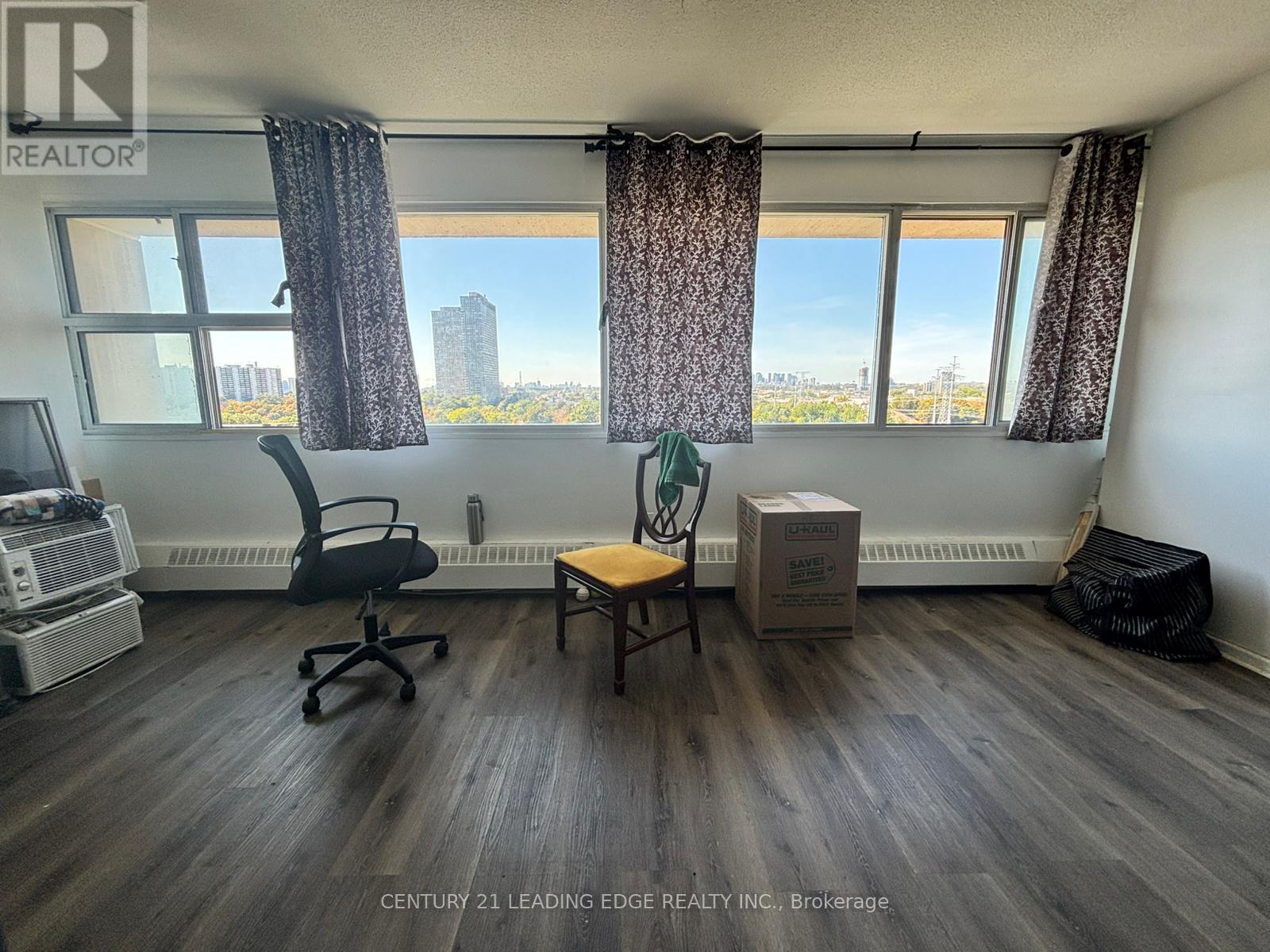 902 - 715 Don Mills Road, Toronto, Ontario  M3C 1S5 - Photo 6 - C12443089
