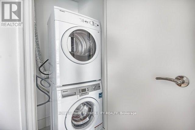 1001 - 88 Blue Jays Way, Toronto, Ontario  M5V 0L7 - Photo 18 - C12443107