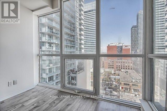 1001 - 88 Blue Jays Way, Toronto, Ontario  M5V 0L7 - Photo 9 - C12443107